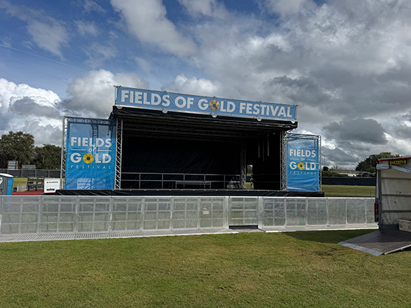 ES42 stage and crowd control fencing